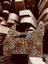 Load image into Gallery viewer, Hand-illustrated Floral Model-T Pickguard
