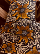 Load image into Gallery viewer, Hand-illustrated Floral Model-T Pickguard
