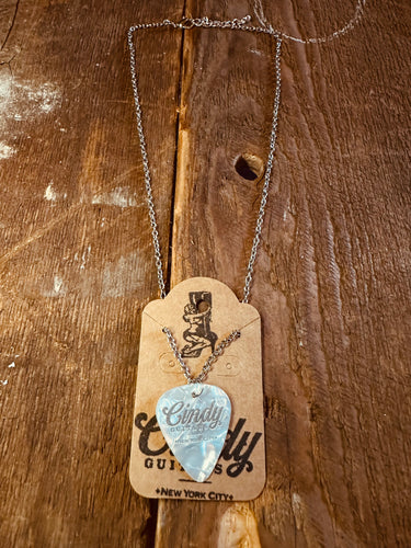 Cindy Pick Necklace x White Pearloid with Thin Chain
