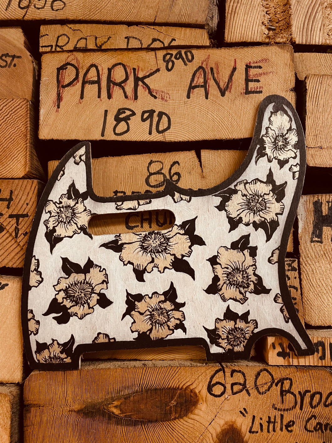 Tele Flower Pickguard I – Carmine Street Guitars